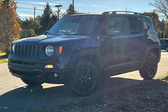 used 2017 Jeep Renegade car