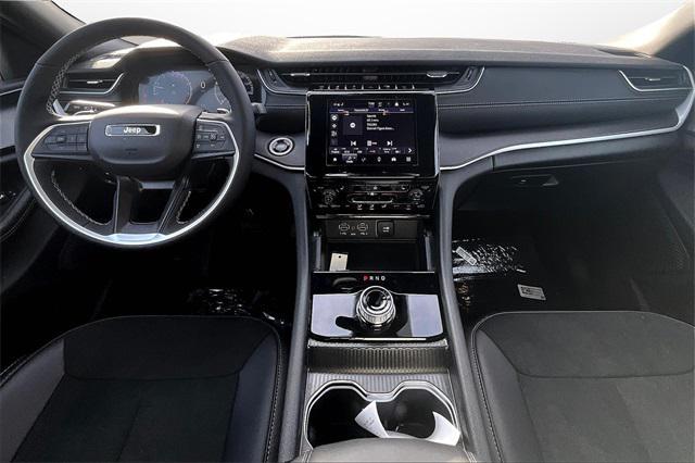 new 2025 Jeep Grand Cherokee L car, priced at $45,057