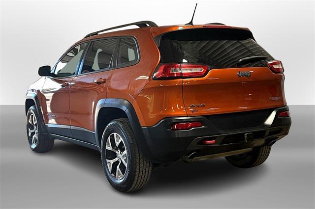 used 2015 Jeep Cherokee car, priced at $11,295