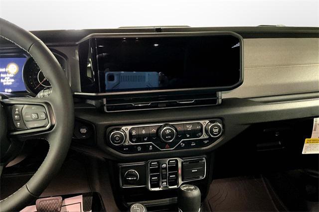 new 2025 Jeep Wrangler car, priced at $45,227
