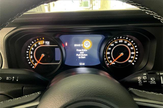 new 2025 Jeep Wrangler car, priced at $45,227