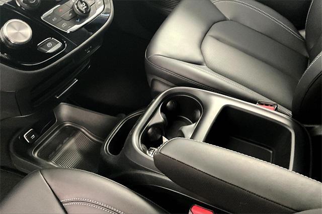 new 2026 Chrysler Pacifica car, priced at $39,321