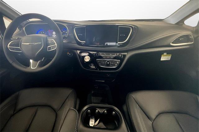 new 2026 Chrysler Pacifica car, priced at $39,321