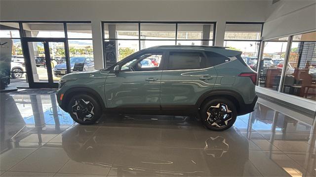 new 2025 Kia Seltos car, priced at $31,615