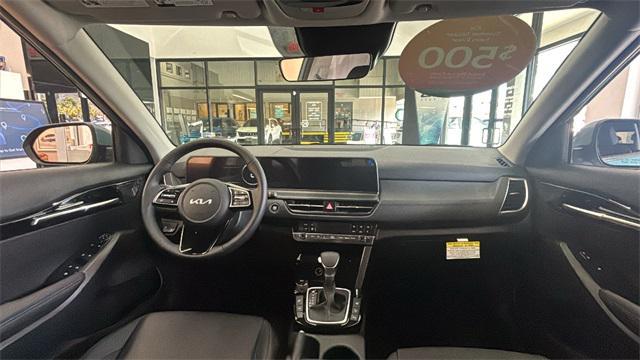 new 2025 Kia Seltos car, priced at $31,615