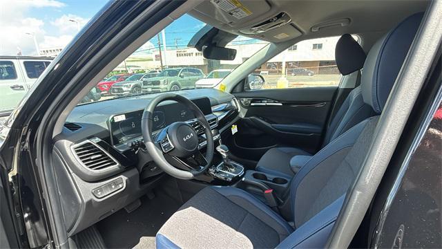 new 2025 Kia Seltos car, priced at $30,330