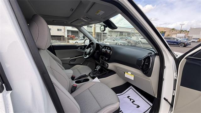 new 2025 Kia Soul car, priced at $29,710