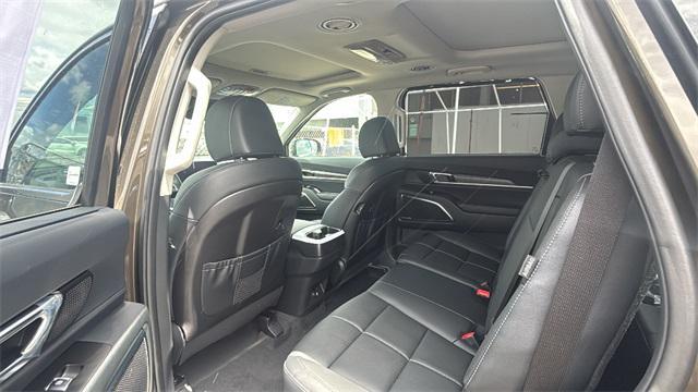 new 2025 Kia Telluride car, priced at $53,840