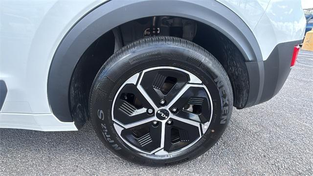 used 2024 Kia Niro Plug-In Hybrid car, priced at $29,995