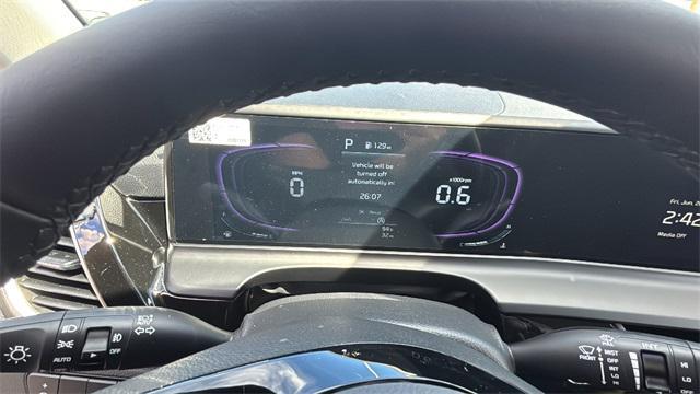 new 2025 Kia Seltos car, priced at $29,815