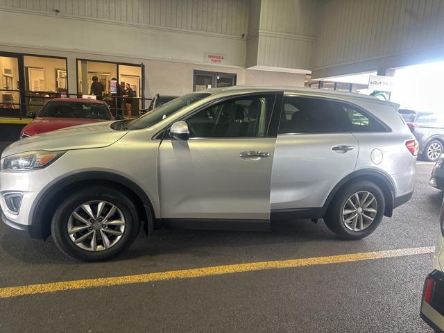 used 2016 Kia Sorento car, priced at $13,025