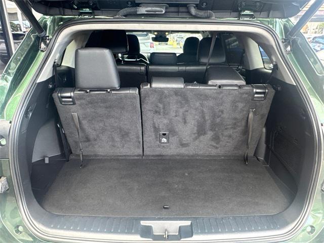used 2023 Toyota Highlander car, priced at $34,895