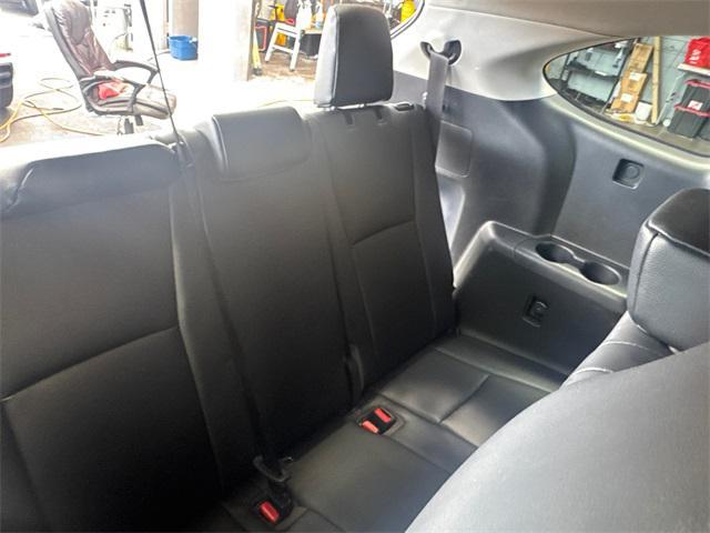 used 2023 Toyota Highlander car, priced at $34,895