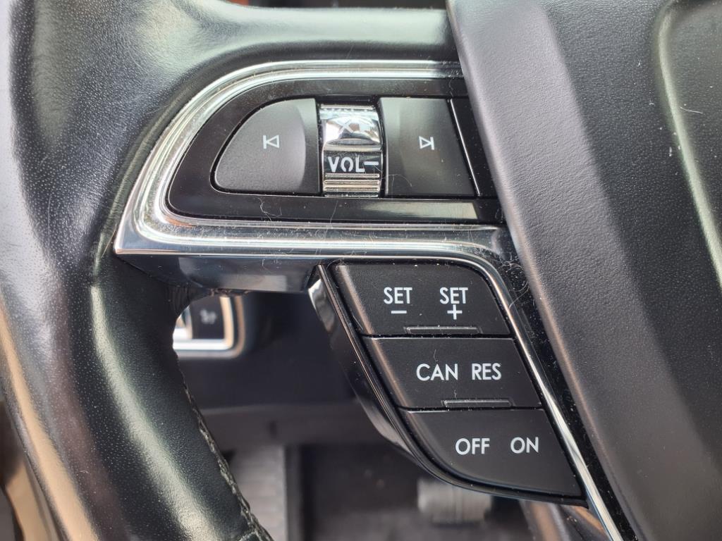 used 2023 Lincoln Nautilus car, priced at $35,599