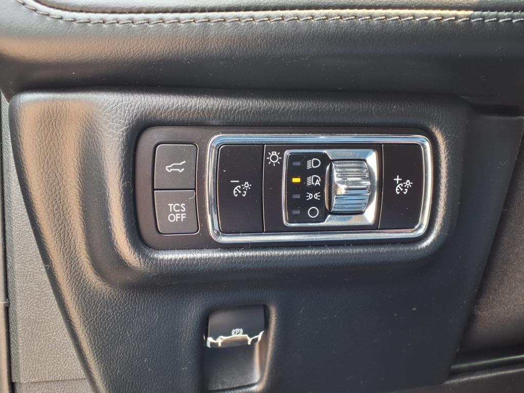 used 2023 Lincoln Nautilus car, priced at $35,599