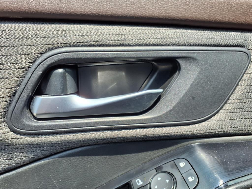 used 2023 Nissan Rogue car, priced at $21,799