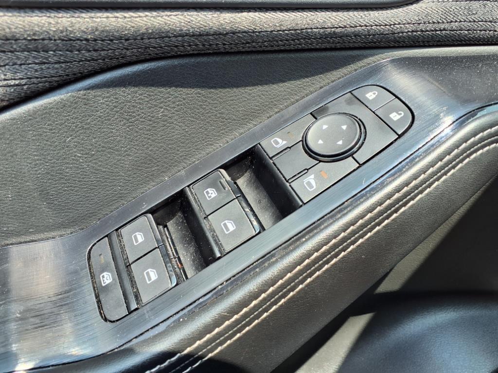 used 2023 Nissan Rogue car, priced at $21,799