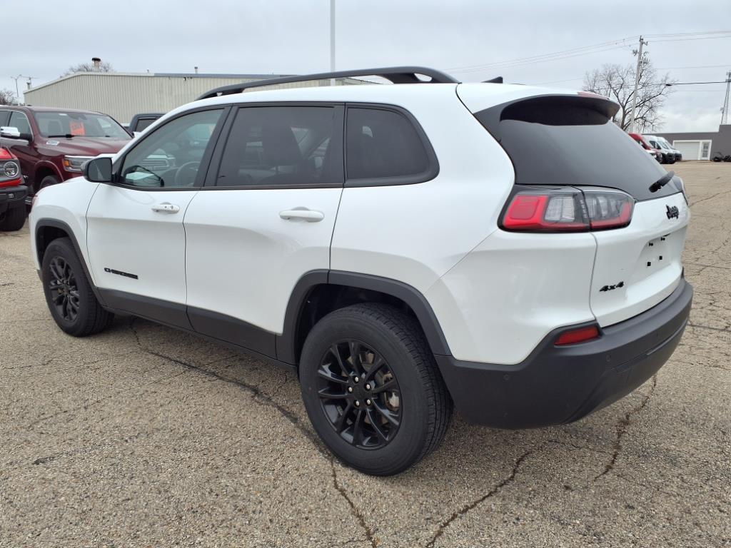 used 2023 Jeep Cherokee car, priced at $22,991