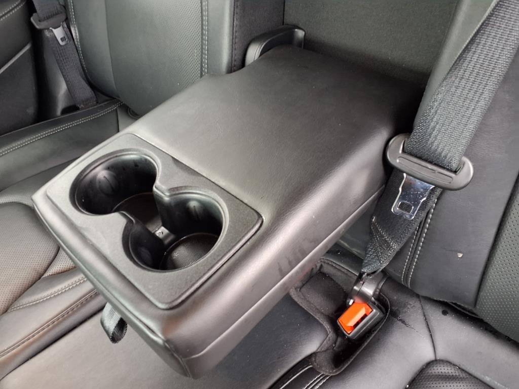 used 2023 Jeep Cherokee car, priced at $22,991