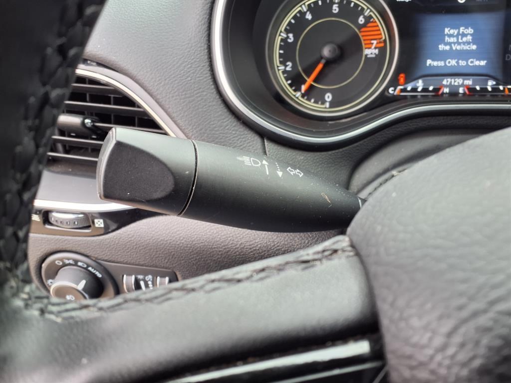 used 2023 Jeep Cherokee car, priced at $22,991