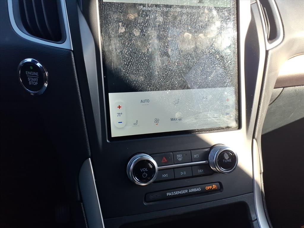 used 2024 Ford Edge car, priced at $22,931