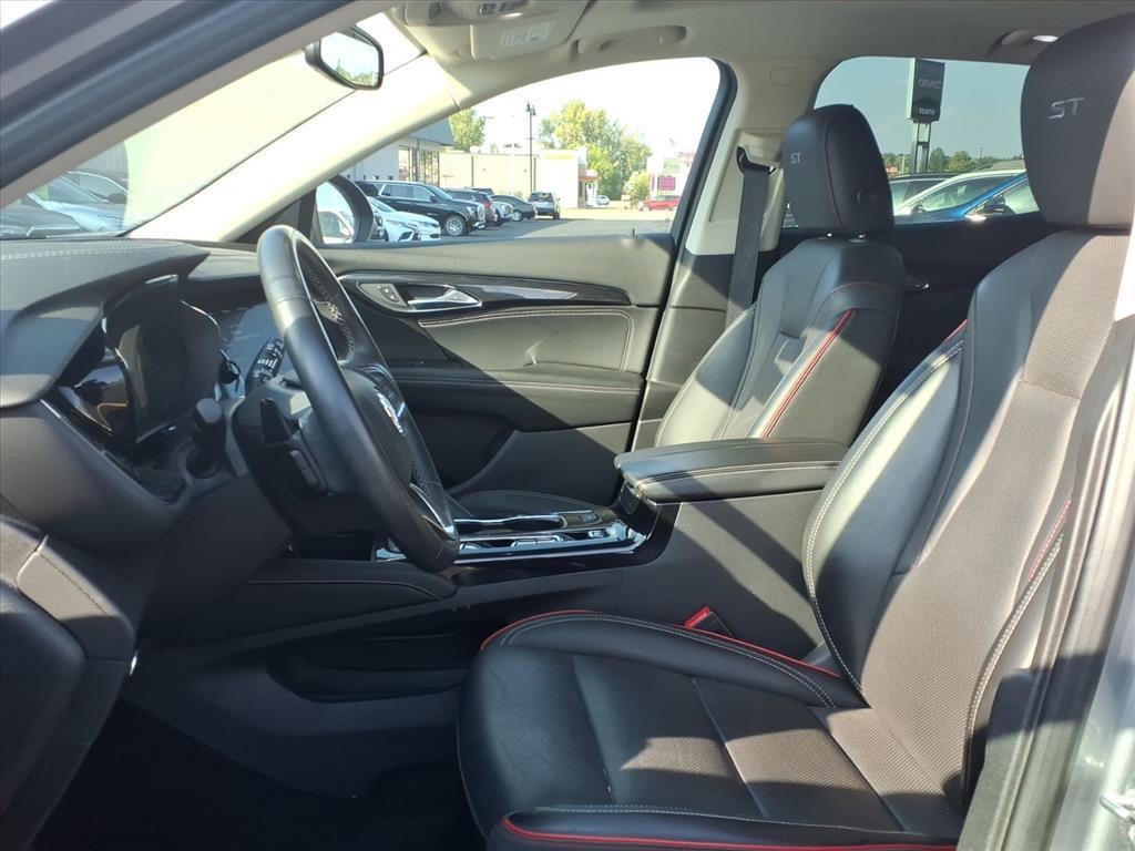 used 2022 Buick Envision car, priced at $29,270