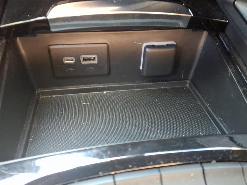 used 2022 Buick Envision car, priced at $29,270