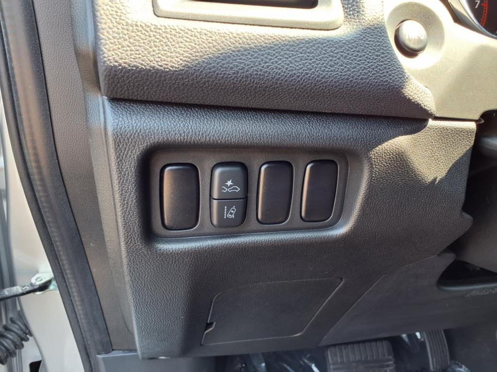 used 2024 Mitsubishi Outlander Sport car, priced at $22,142
