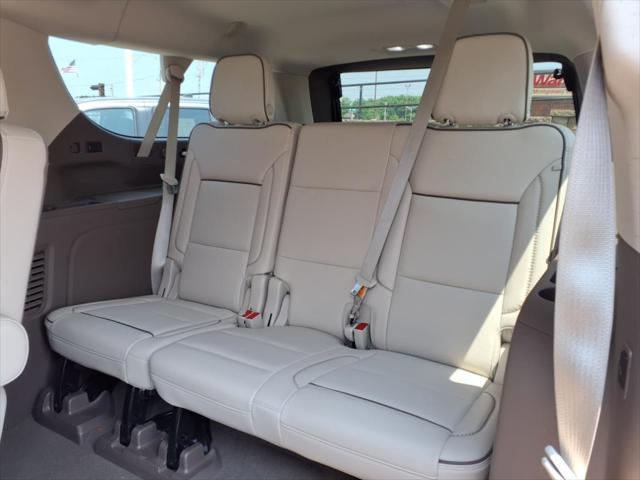 used 2024 GMC Yukon XL car, priced at $70,590