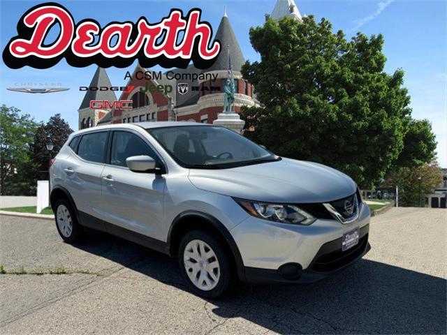 used 2019 Nissan Rogue Sport car, priced at $14,892