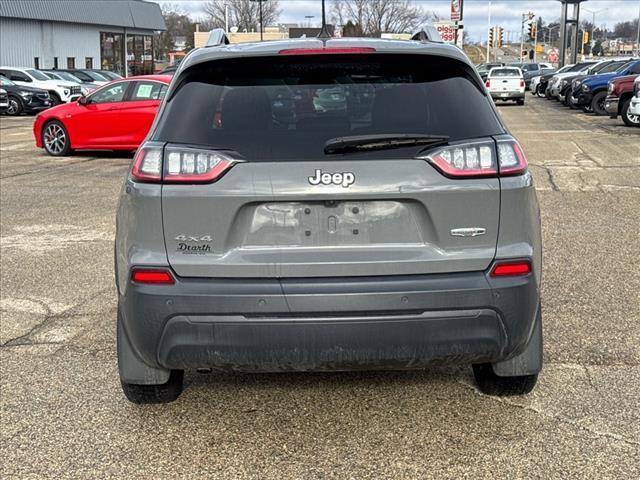 used 2020 Jeep Cherokee car, priced at $17,492