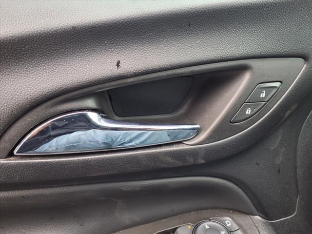 used 2023 Chevrolet Equinox car, priced at $22,892