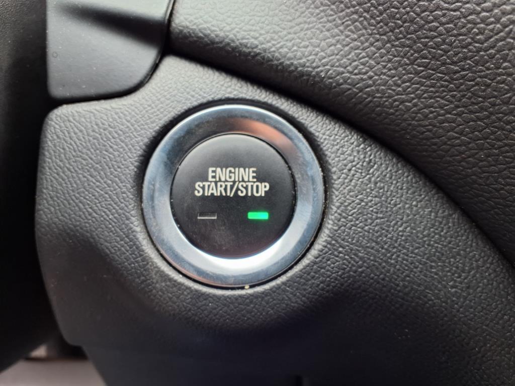 used 2023 Chevrolet Equinox car, priced at $21,499