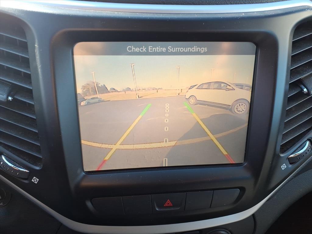 used 2014 Jeep Cherokee car, priced at $12,392