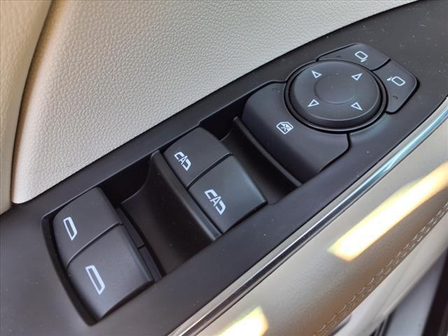 used 2023 Buick Envision car, priced at $24,350