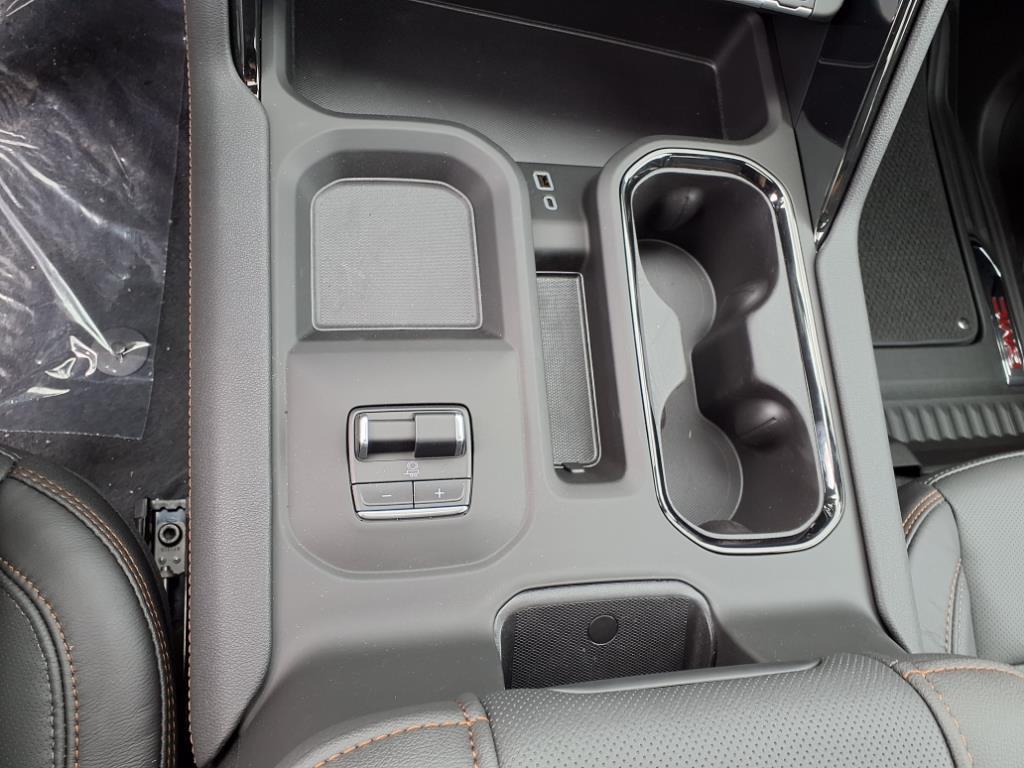 new 2025 GMC Sierra 2500 car, priced at $89,060