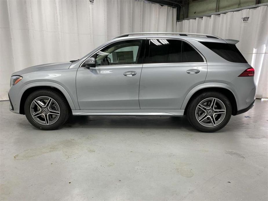 new 2024 Mercedes-Benz GLE 450 car, priced at $78,515