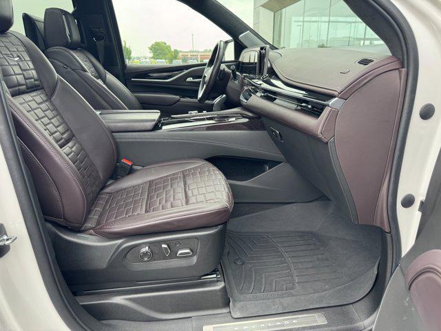used 2022 Cadillac Escalade ESV car, priced at $74,995