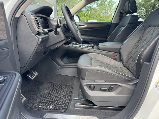 used 2024 Volkswagen Atlas car, priced at $42,995