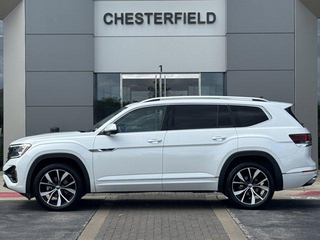 used 2024 Volkswagen Atlas car, priced at $42,995