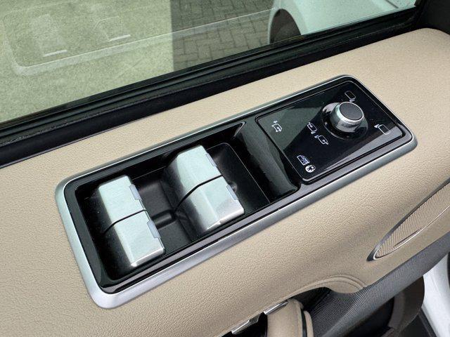 used 2022 Land Rover Range Rover car, priced at $64,995