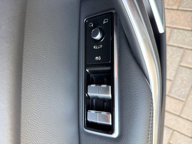 used 2022 Jaguar F-PACE car, priced at $35,995