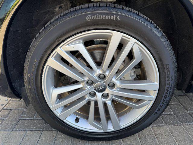 used 2018 Audi Q5 car, priced at $19,995