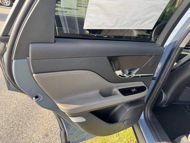 new 2025 Lincoln Corsair car