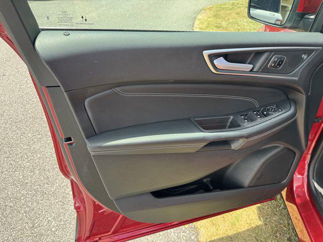 used 2024 Ford Edge car, priced at $29,995