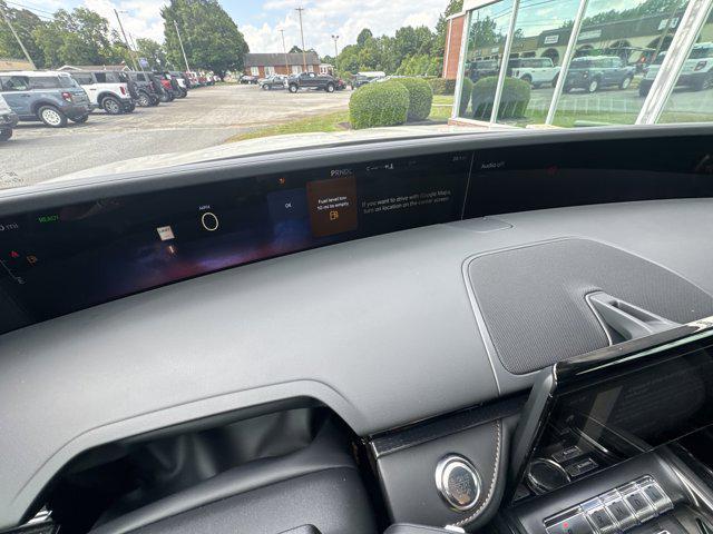 new 2025 Lincoln Nautilus car, priced at $68,440