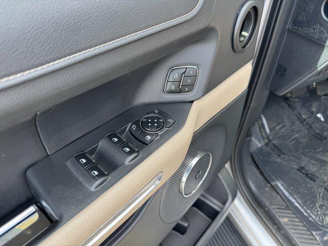 used 2023 Ford Expedition car, priced at $40,995