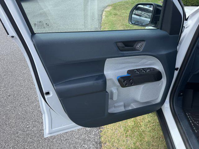 new 2025 Ford Maverick car, priced at $33,530