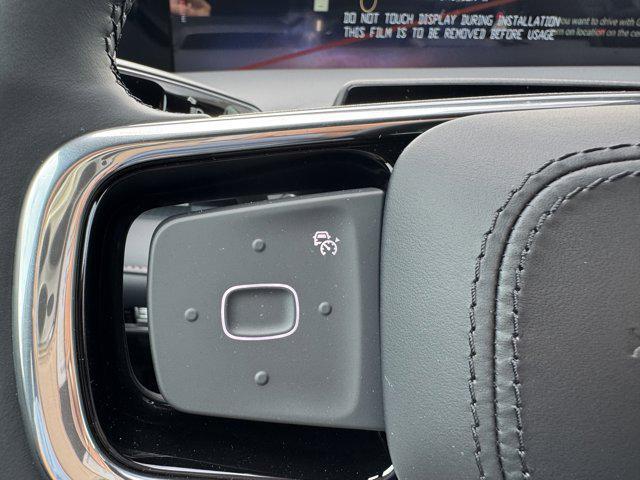 new 2025 Lincoln Nautilus car, priced at $69,895