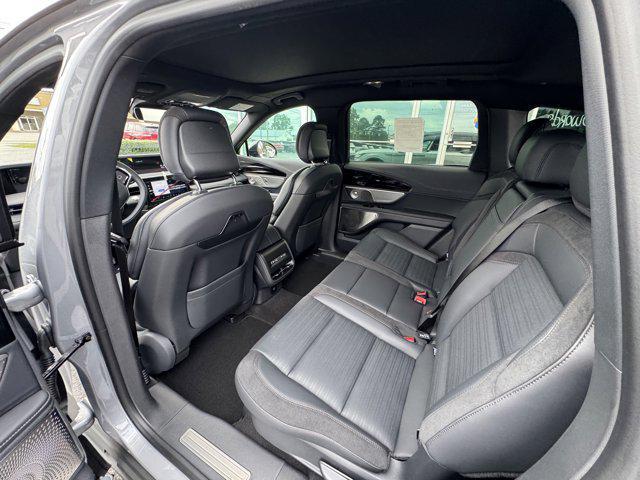 new 2025 Lincoln Nautilus car, priced at $69,895